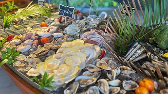 Crowne Plaza Phu Quoc Starbay by IHG