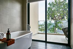 Crowne Plaza Phu Quoc Starbay by IHG