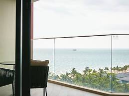 Crowne Plaza Phu Quoc Starbay by IHG