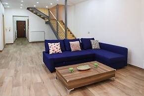 Tribunali Family Apartment