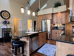 Cp20 The Perfect Glacier Getaway