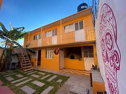 Los Nardos Hostel