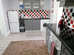 Stunning Holiday Accommodation by the sea