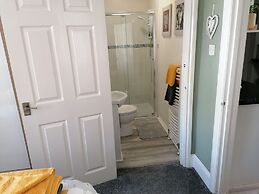 Stunning Holiday Accommodation by the sea