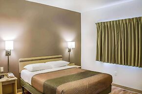 Rodeway Inn Fishers Indianapolis
