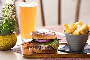 DoubleTree by Hilton Tucson Downtown Convention Center