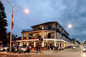 Coogee Bay Hotel