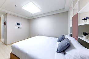 Shin Shin Hotel Seogwipo