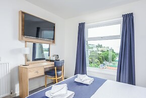 Abbey Lawn Hotel