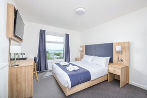 Abbey Lawn Hotel