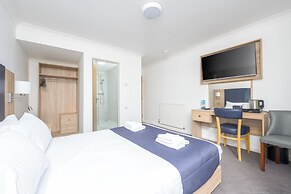 Abbey Lawn Hotel