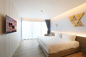 The Signature Hotel Airport