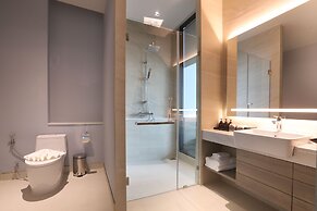 The Signature Hotel Airport