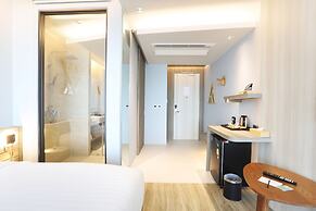 The Signature Hotel Airport