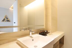 The Signature Hotel Airport