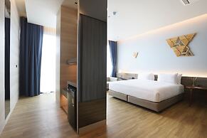 The Signature Hotel Airport