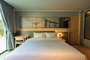 The Signature Hotel Airport