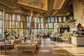 The Signature Hotel Airport