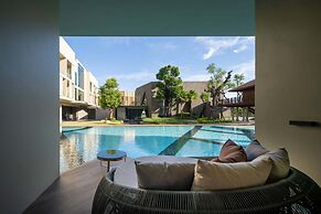 The Signature Hotel Airport