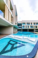 The Signature Hotel Airport