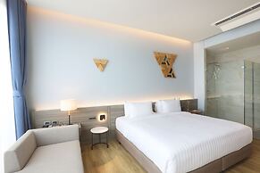 The Signature Hotel Airport