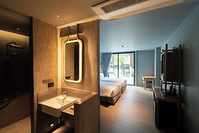 The Signature Hotel Airport