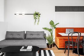 Mr. Montana - By TLV2GO