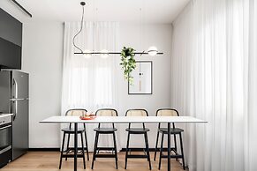 Mr. Montana - By TLV2GO