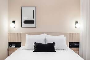 Mr. Montana - By TLV2GO