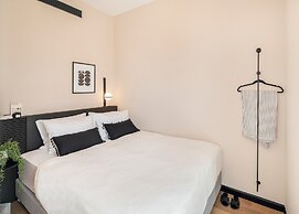 Mr. Montana - By TLV2GO