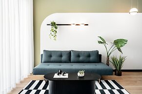 Mr. Montana - By TLV2GO