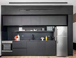 Mr. Montana - By TLV2GO