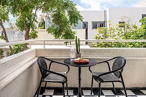 Mr. Montana - By TLV2GO