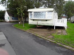 3 bed Caravan Suzie 1,10 Mins From Beach Suzie 1