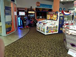 2 bed Caravan Approx 10 Mins From Beach Suzie 2