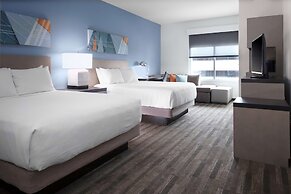 Hyatt House The Woodlands / Shenandoah