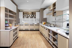 Hyatt House The Woodlands / Shenandoah