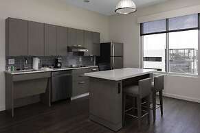 Hyatt House The Woodlands / Shenandoah