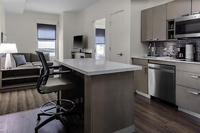 Hyatt House The Woodlands / Shenandoah