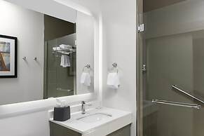 Hyatt House The Woodlands / Shenandoah
