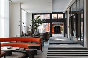 Neo Kazan Palace by Tasigo