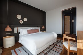 Neo Kazan Palace by Tasigo