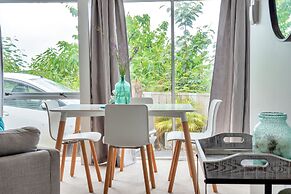 Kingsland Contemporary 2BR with Carpark