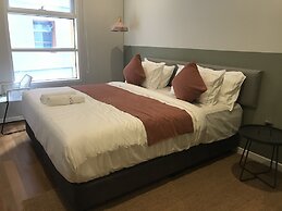 KL Sky Suites KLCC by SA