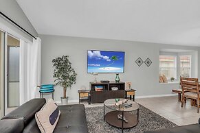 Gorgeous Lake View and Large Game Room, CDC Standards #4av243