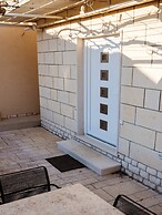 Serious Job Apartment