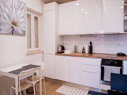 Serious Job Apartment