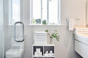 Bright Airy & Spacious 3 BR Home