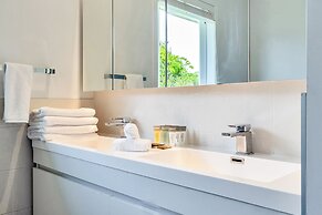 Bright Airy & Spacious 3 BR Home