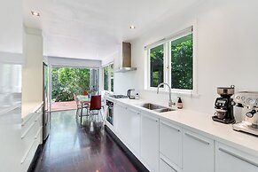 Bright Airy & Spacious 3 BR Home